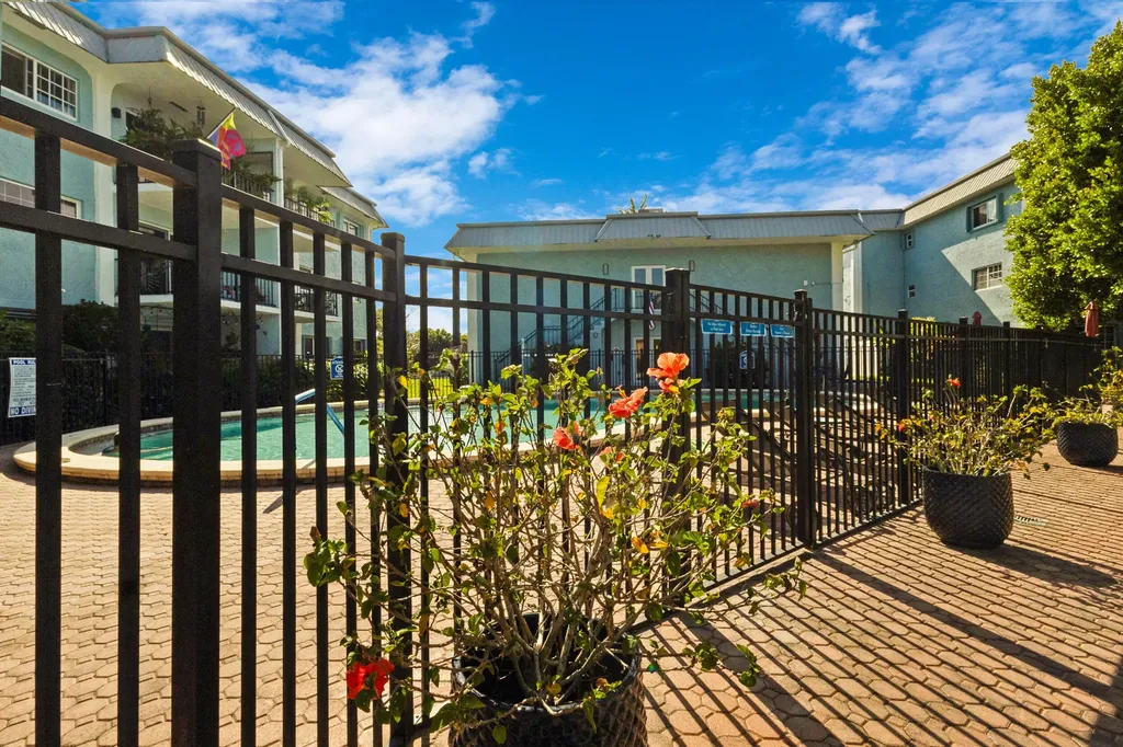 3004 NE 5th Terrace NE Fort Lauderdale FL 33334