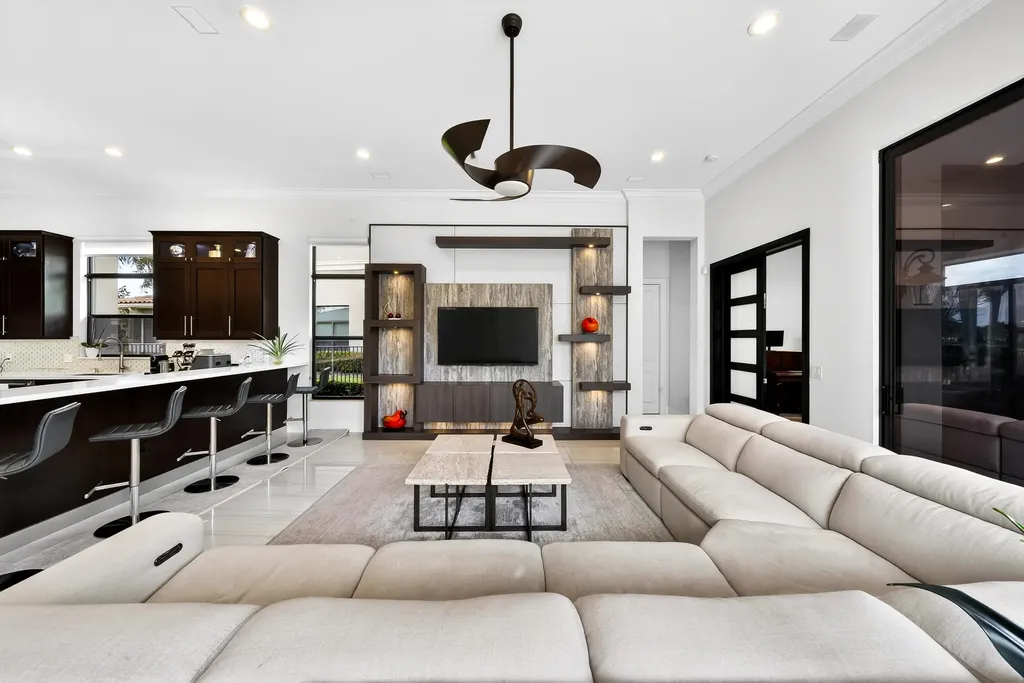16786 Crown Bridge Drive Delray Beach FL 33446