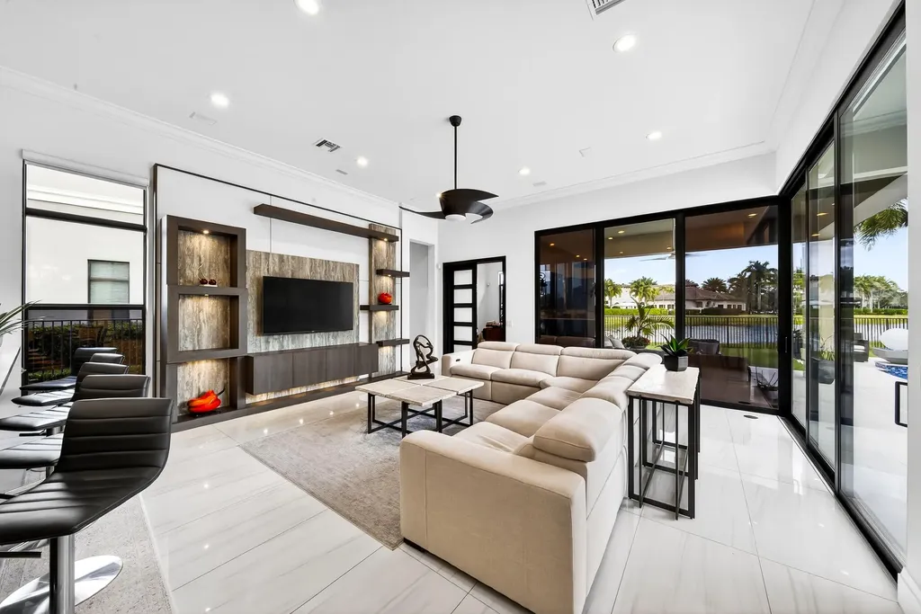 16786 Crown Bridge Drive Delray Beach FL 33446