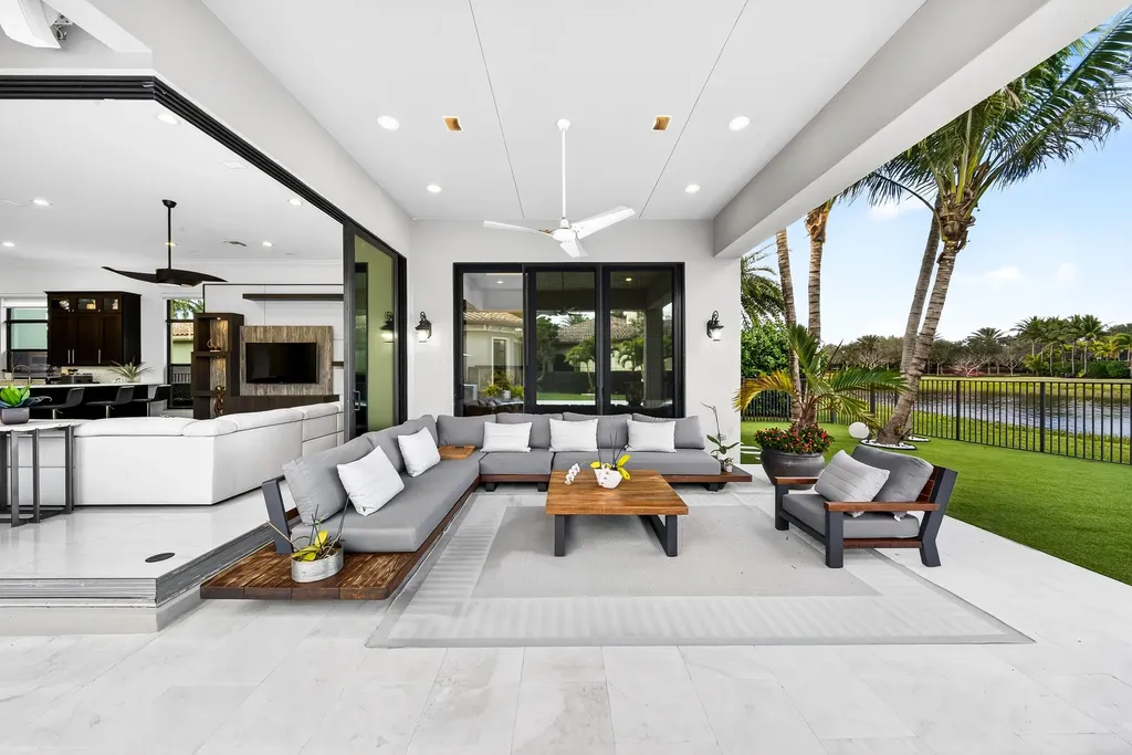16786 Crown Bridge Drive Delray Beach FL 33446