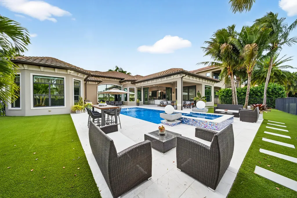 16786 Crown Bridge Drive Delray Beach FL 33446