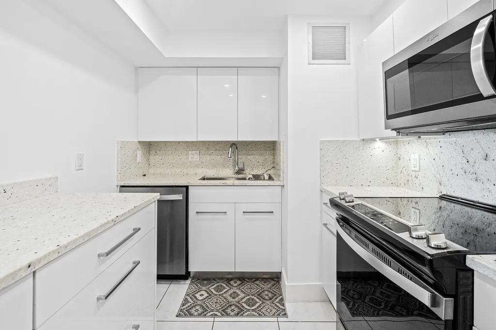 525 N Ocean Boulevard Pompano Beach FL 33062