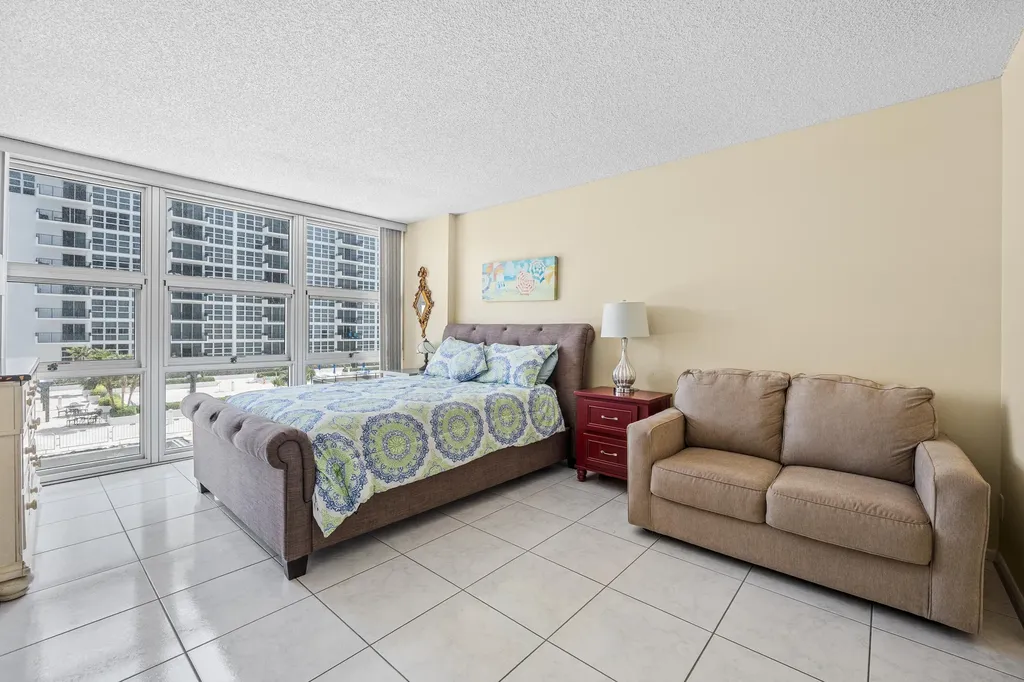 525 N Ocean Boulevard Pompano Beach FL 33062