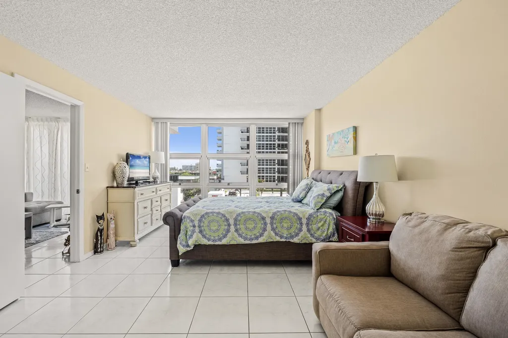 525 N Ocean Boulevard Pompano Beach FL 33062
