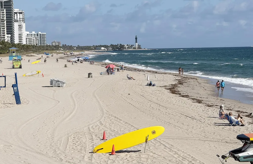 1201 S Riverside Drive Pompano Beach FL 33062