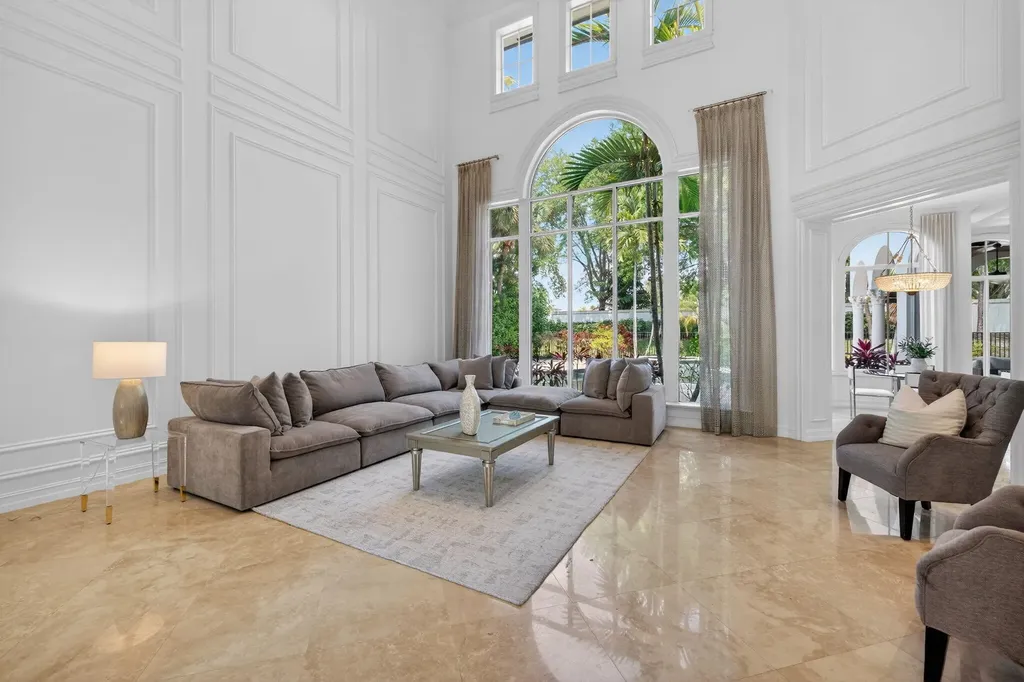 17681 Middlebrook Way Boca Raton FL 33496