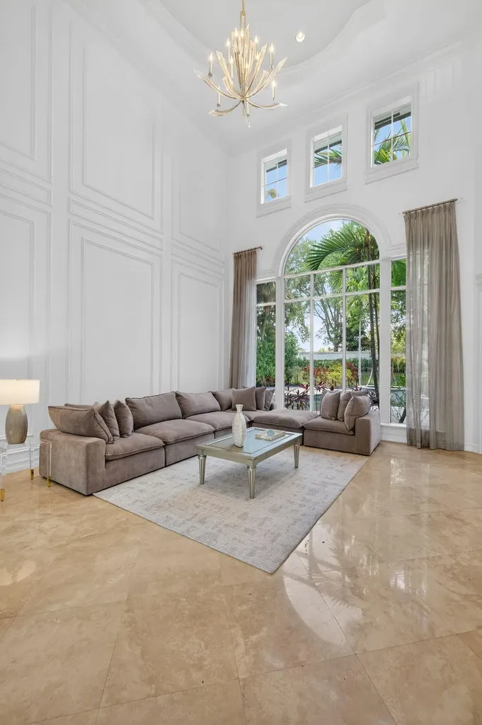 17681 Middlebrook Way Boca Raton FL 33496
