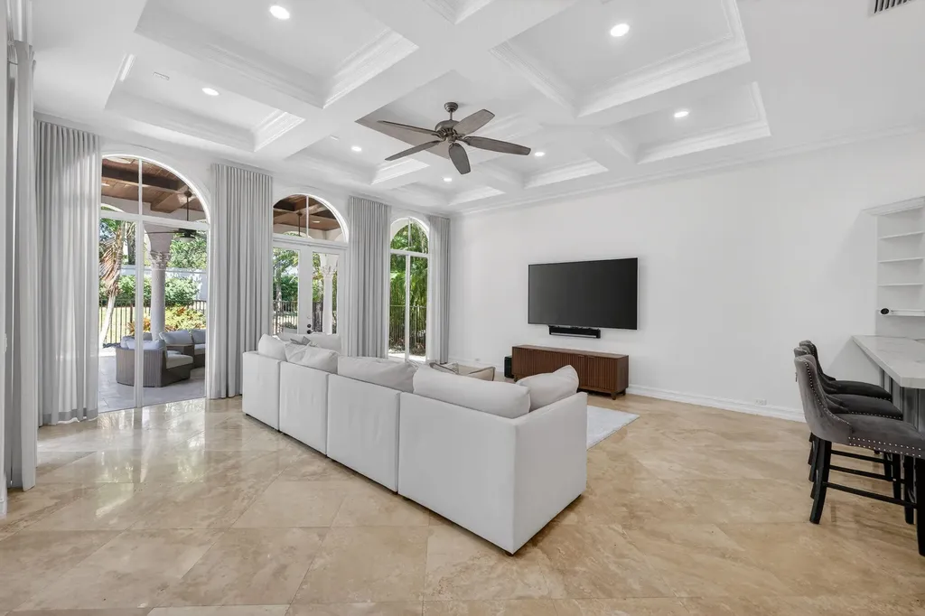 17681 Middlebrook Way Boca Raton FL 33496