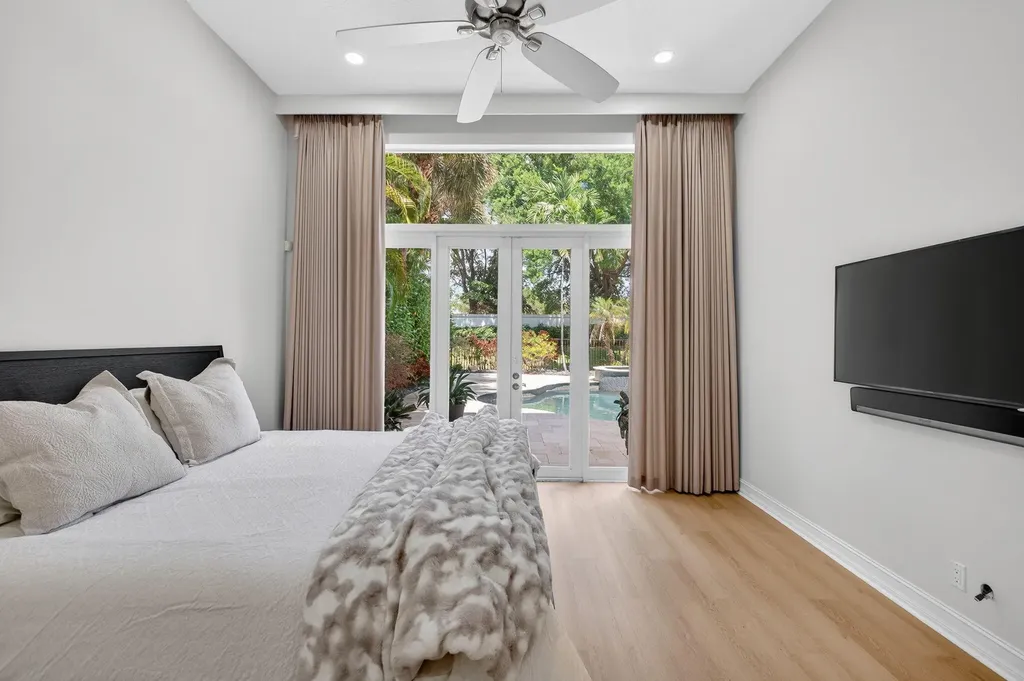 17681 Middlebrook Way Boca Raton FL 33496