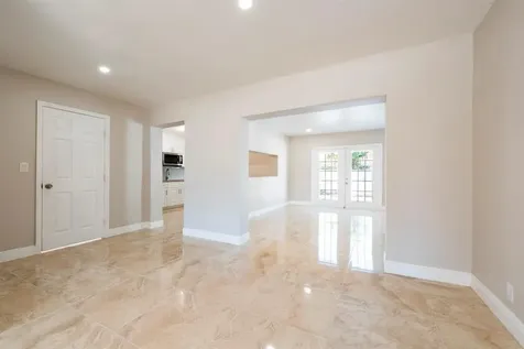 1031 SW 6th Way Deerfield Beach FL 33441