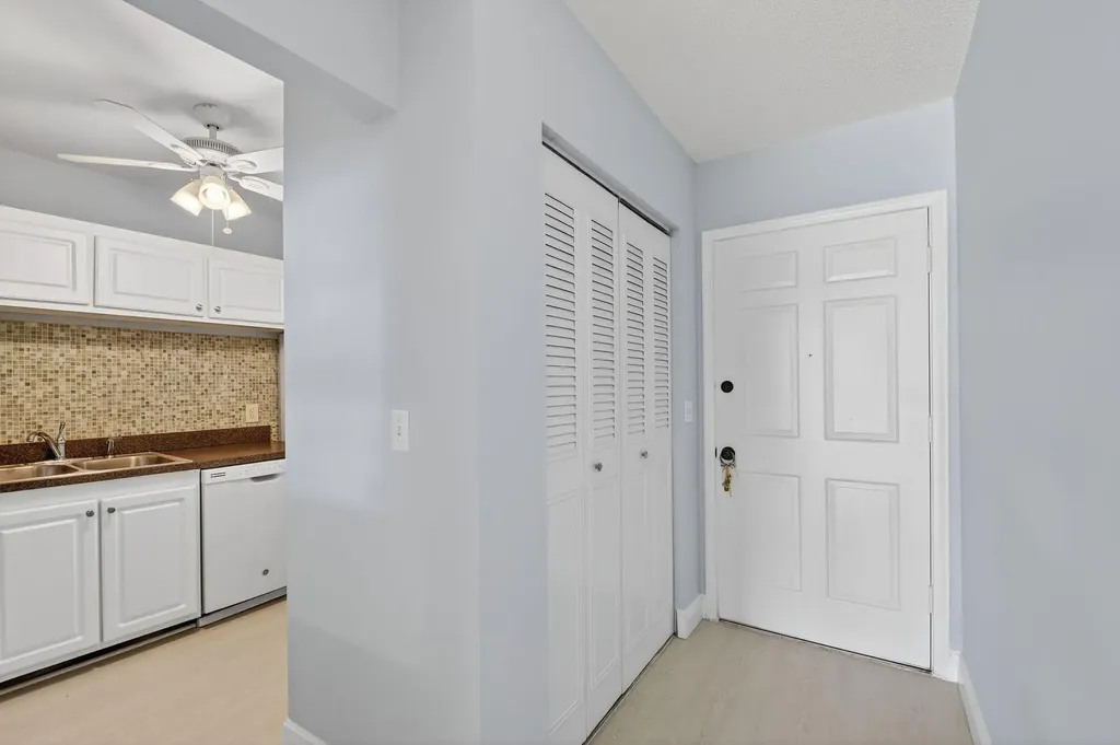 1432 S Lakeside Drive Lake Worth Beach FL 33460