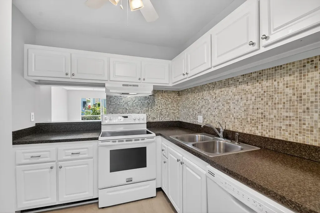 1432 S Lakeside Drive Lake Worth Beach FL 33460