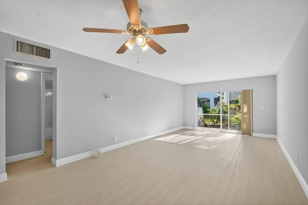1432 S Lakeside Drive Lake Worth Beach FL 33460