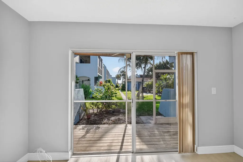 1432 S Lakeside Drive Lake Worth Beach FL 33460