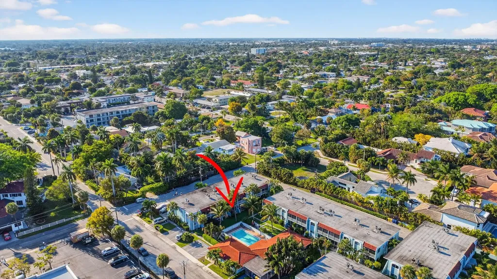 1432 S Lakeside Drive Lake Worth Beach FL 33460