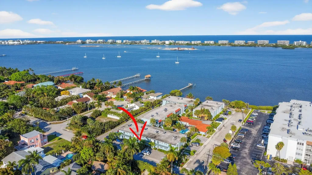 1432 S Lakeside Drive Lake Worth Beach FL 33460