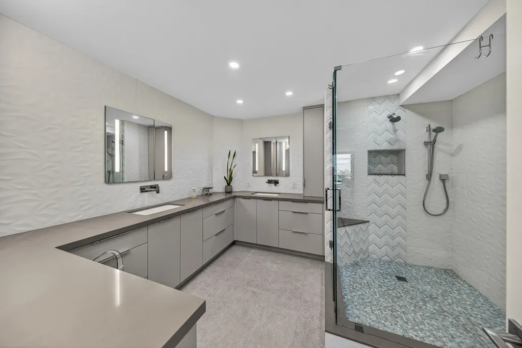 2100 S Ocean Lane Fort Lauderdale FL 33316
