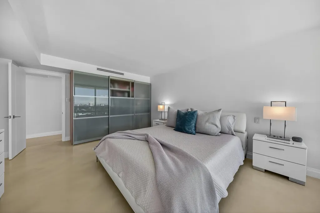 2100 S Ocean Lane Fort Lauderdale FL 33316