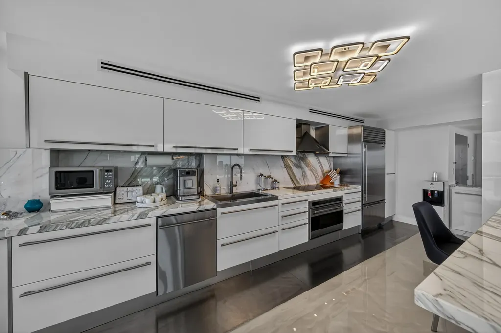2100 S Ocean Lane Fort Lauderdale FL 33316