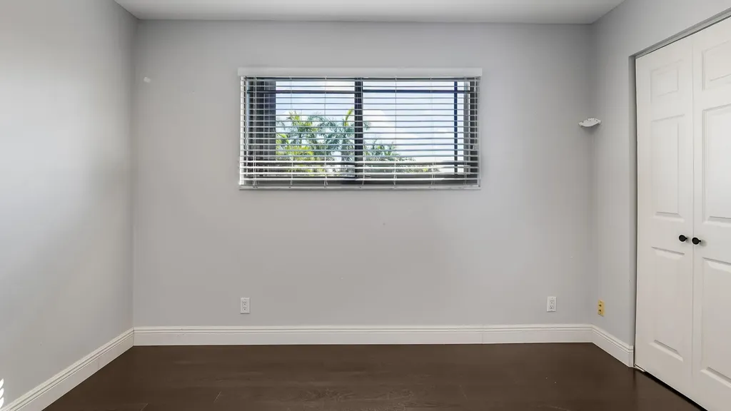 850 SW 87th Terrace Plantation FL 33324
