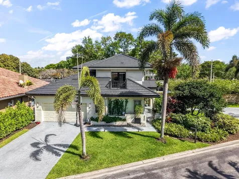 850 SW 87th Terrace Plantation FL 33324
