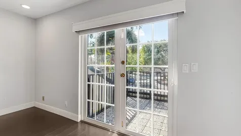 850 SW 87th Terrace Plantation FL 33324
