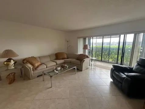 540 Piedmont L Delray Beach FL 33484