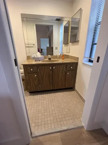 540 Piedmont L Delray Beach FL 33484