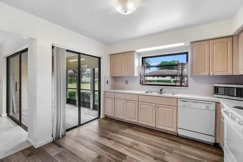 10228 Dovewood Lane Boynton Beach FL 33436