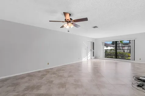 10228 Dovewood Lane Boynton Beach FL 33436