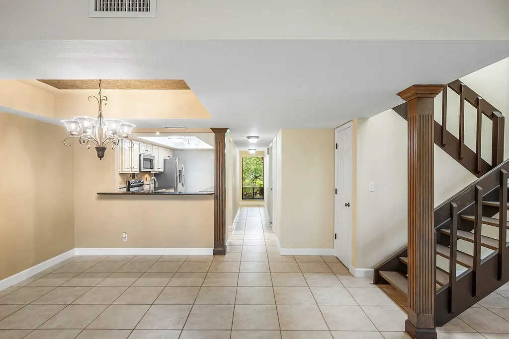5664 Santiago Circle Boca Raton FL 33433
