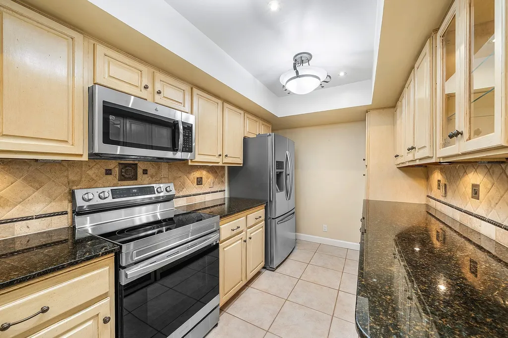 5664 Santiago Circle Boca Raton FL 33433