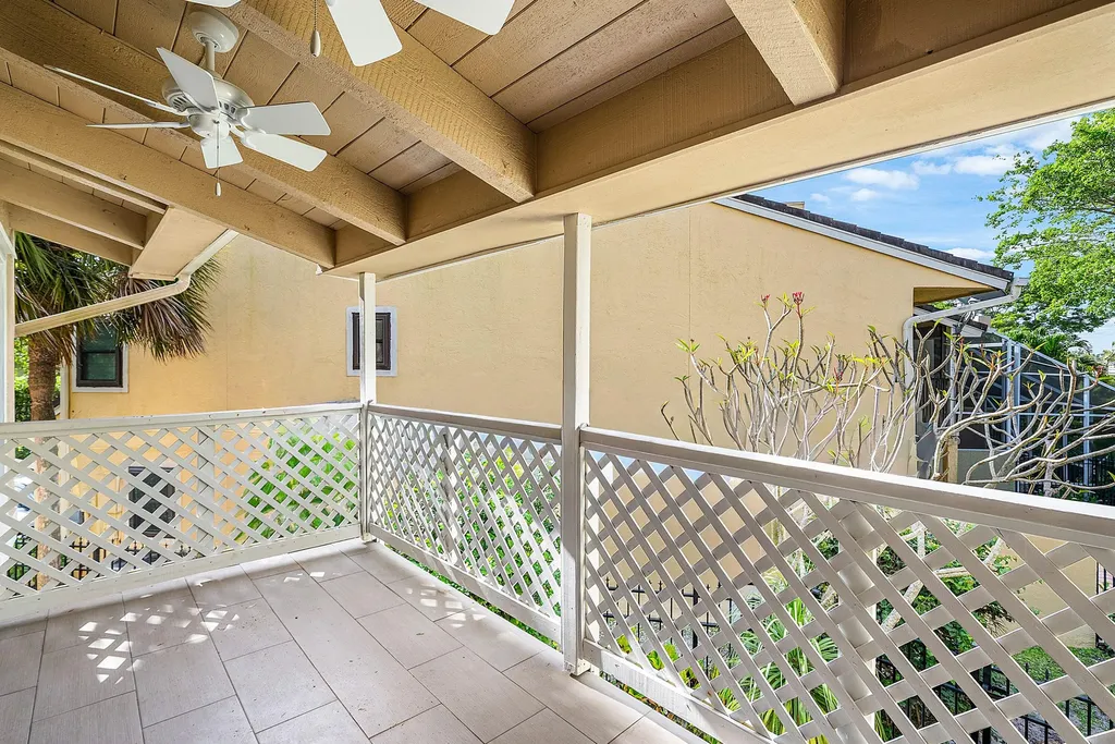 5664 Santiago Circle Boca Raton FL 33433