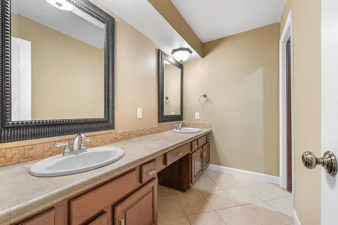 5664 Santiago Circle Boca Raton FL 33433