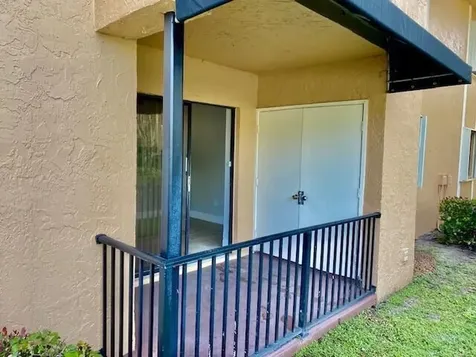 6051 10th Avenue N Greenacres FL 33463