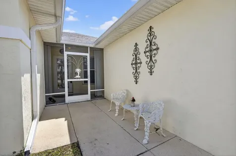 5936 Alexandria Circle Fort Pierce FL 34982