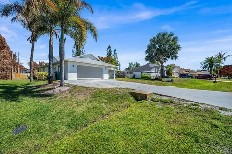 3133 SE Card Terrace Port St Lucie FL 34984