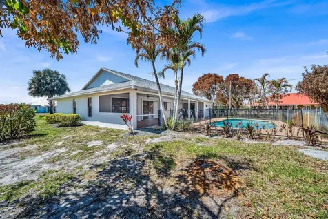 3133 SE Card Terrace Port St Lucie FL 34984
