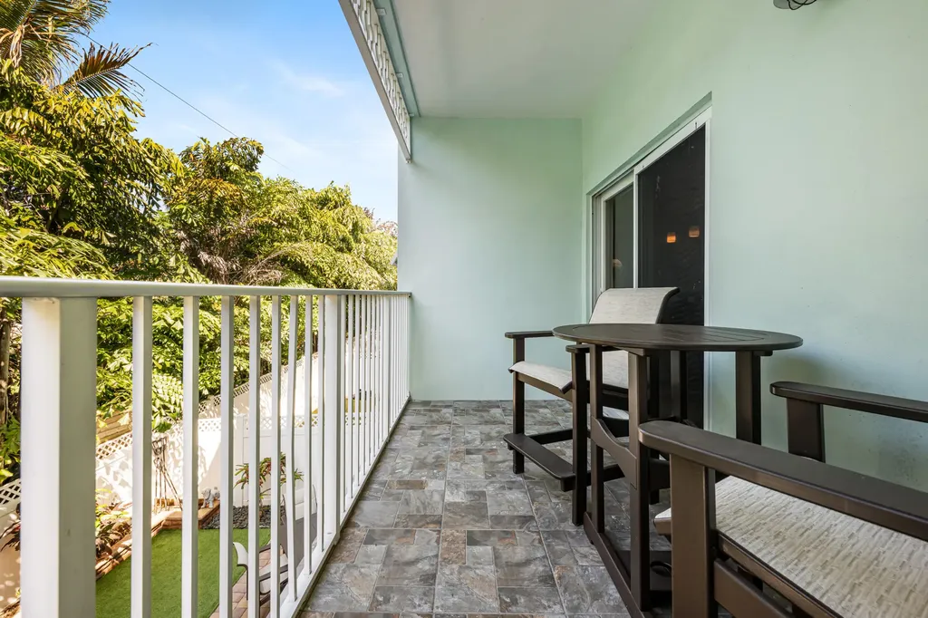 429 NE 1st Street Pompano Beach FL 33060
