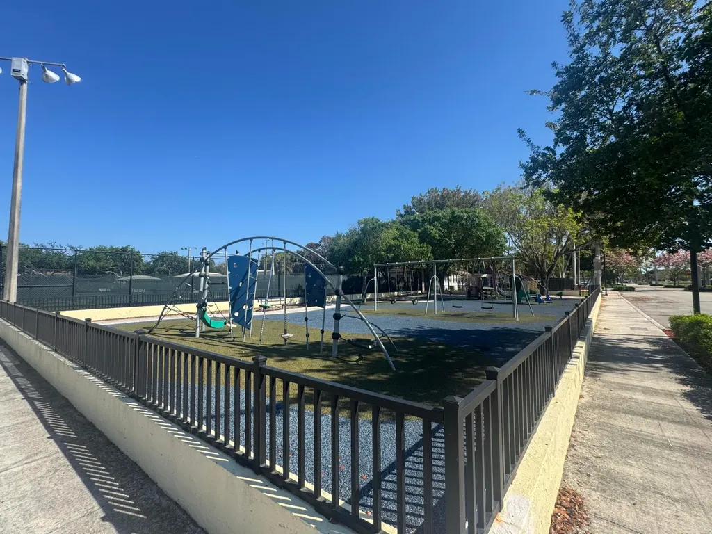 429 NE 1st Street Pompano Beach FL 33060
