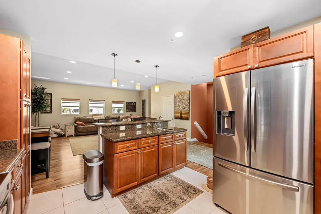 429 NE 1st Street Pompano Beach FL 33060