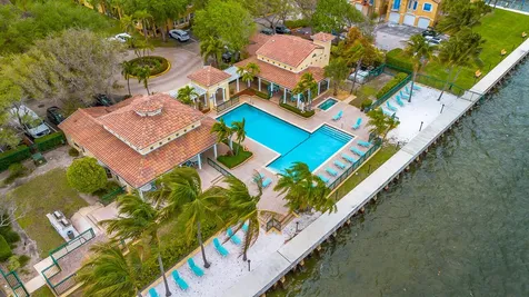 1060 Lake Shore Drive West Palm Beach FL 33403