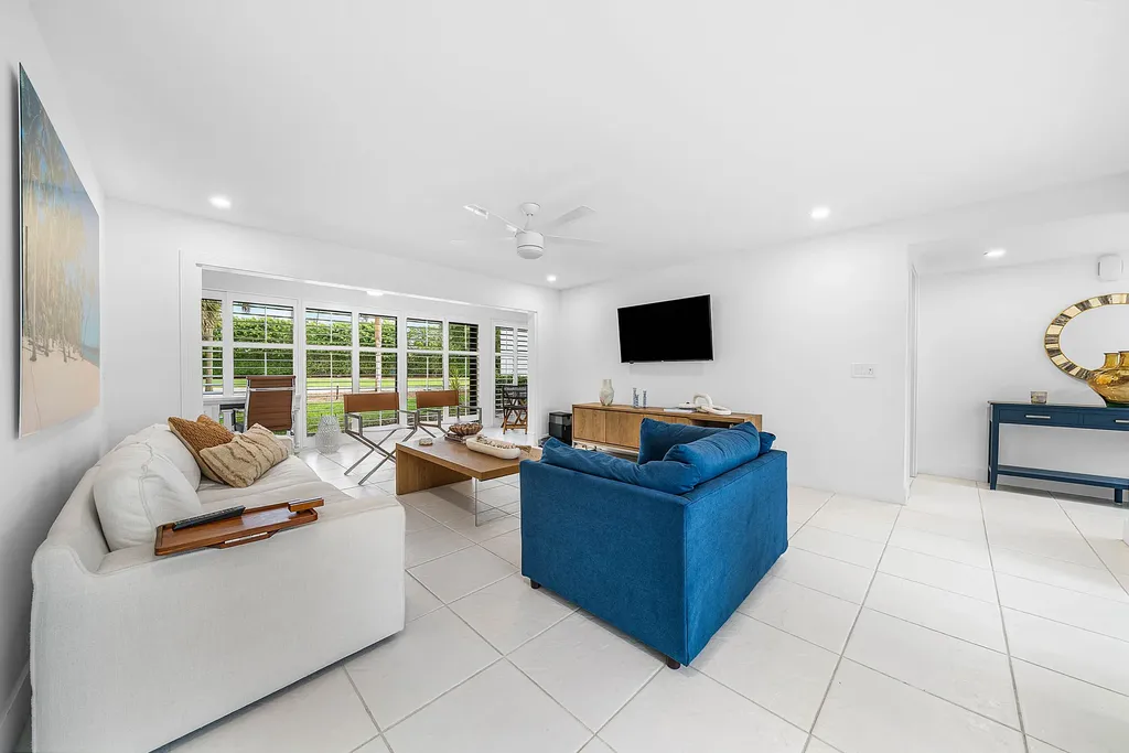 4249 N Quail Ridge Drive Boynton Beach FL 33436
