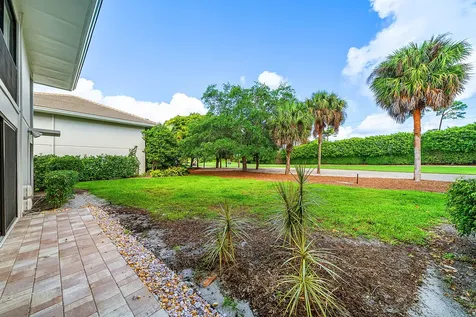 4249 N Quail Ridge Drive Boynton Beach FL 33436