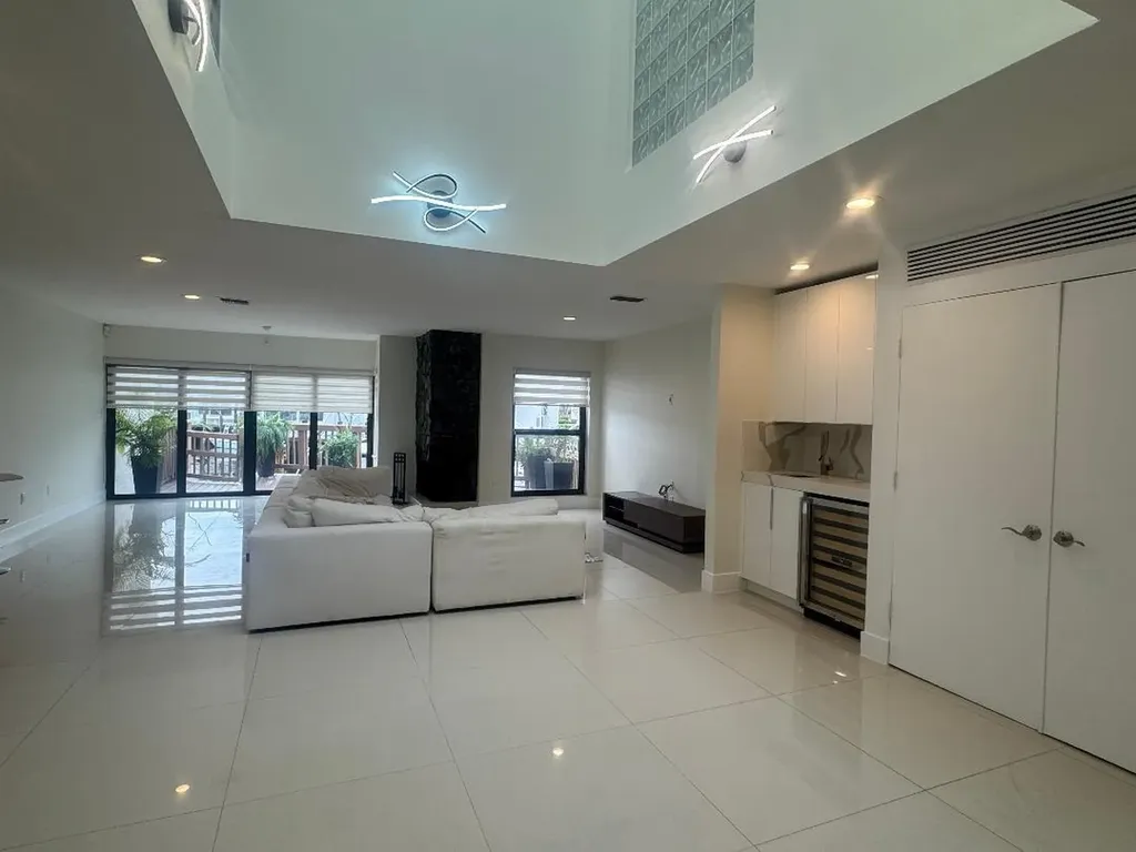 1127 Boca Cove Lane Highland Beach FL 33487