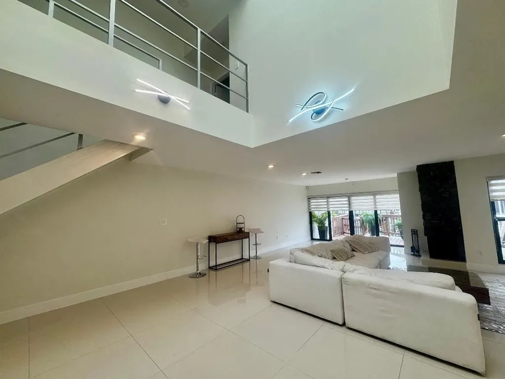 1127 Boca Cove Lane Highland Beach FL 33487