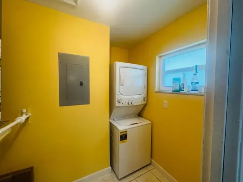 7502 NW 58th Court Tamarac FL 33321