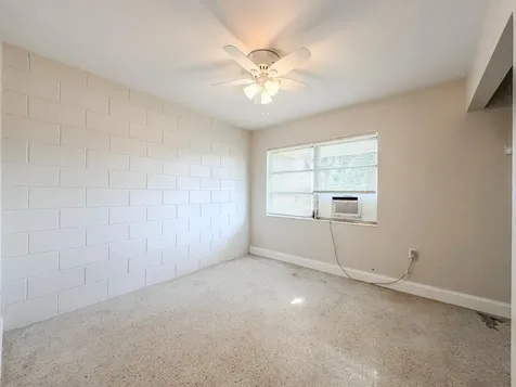 703 N 25th Street Fort Pierce FL 34947