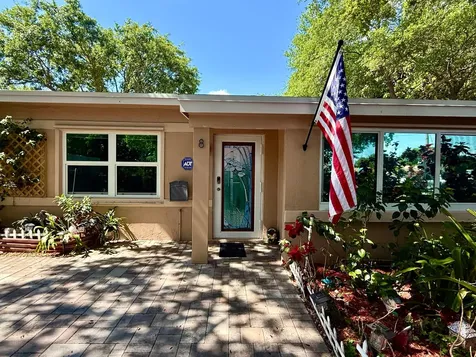 8 Edmund Road West Park FL 33023