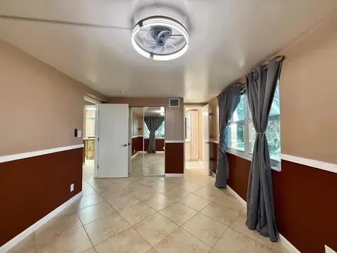 8 Edmund Road West Park FL 33023